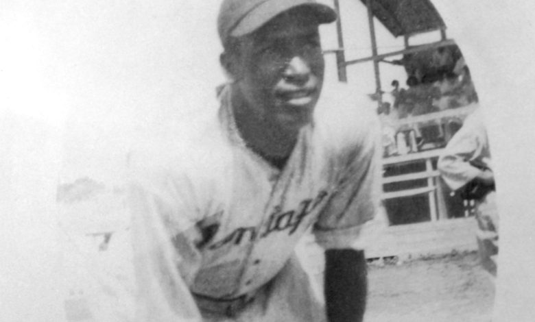 Cuba native Martin Dihigo, Negro League star and MLB Hall of Famer, as a member of Santiago’s Águilas Cibaeñas in 1937.
