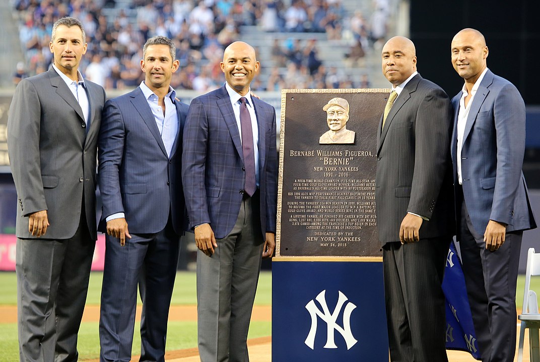 The New York Yankees Baseball Team - Andy Pettitte Mariano Rivera Bernie  williams Derek Jeter